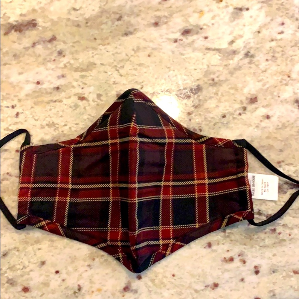 Plaid mask